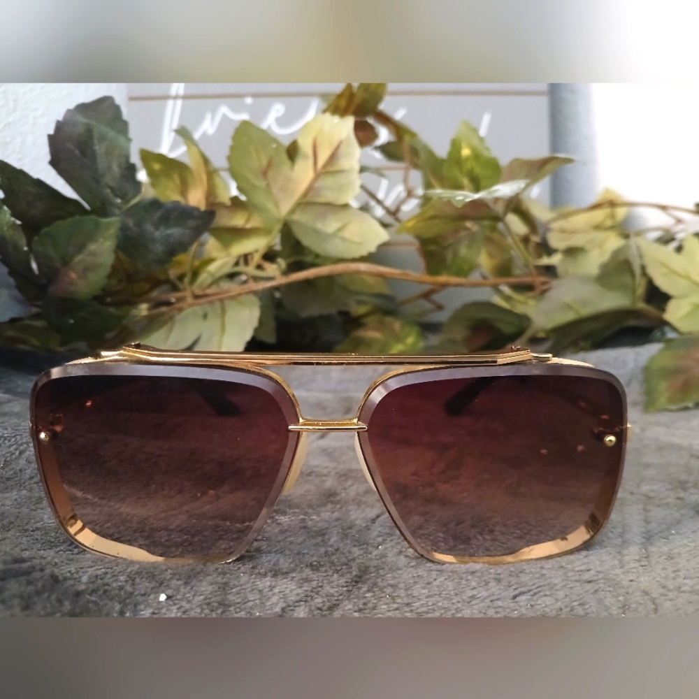 TopFoxx  Bella Sunglasses